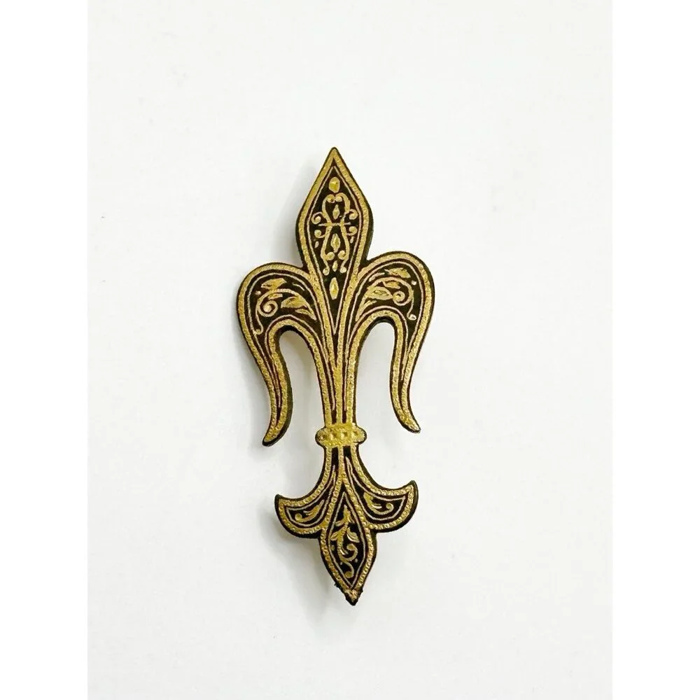 Vintage C Clasp Damascene Style Fleur De‎ Lis Pin Brooch